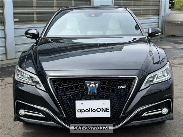 Toyota CROWN SEDAN 2019-09 8411817-2