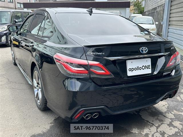 Toyota CROWN SEDAN 2019-09 8411817-6