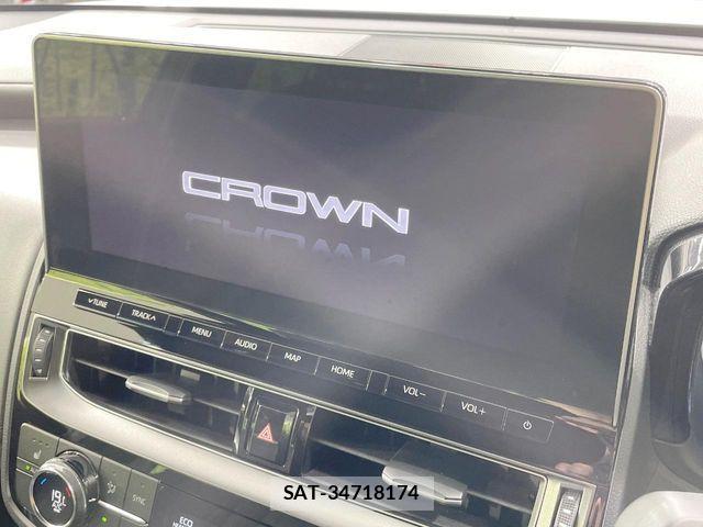 Toyota CROWN SEDAN 2021-04 8438032-3