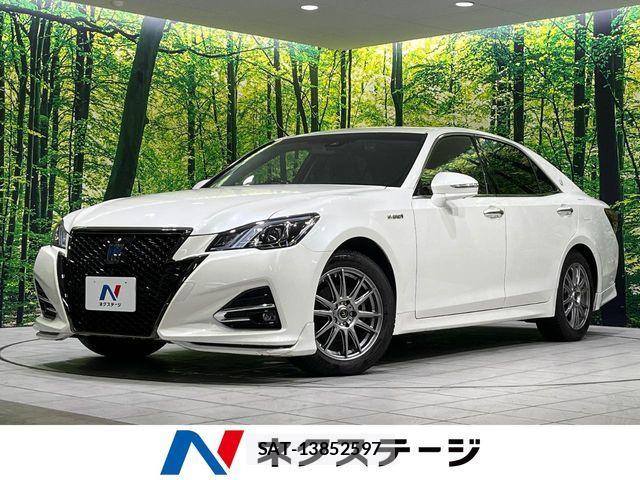 Toyota CROWN SEDAN 2018-04 8457243-0