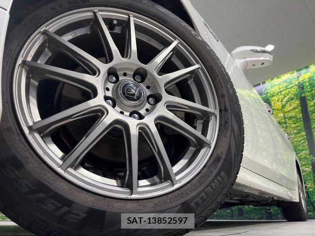 Toyota CROWN SEDAN 2018-04 8457243-13