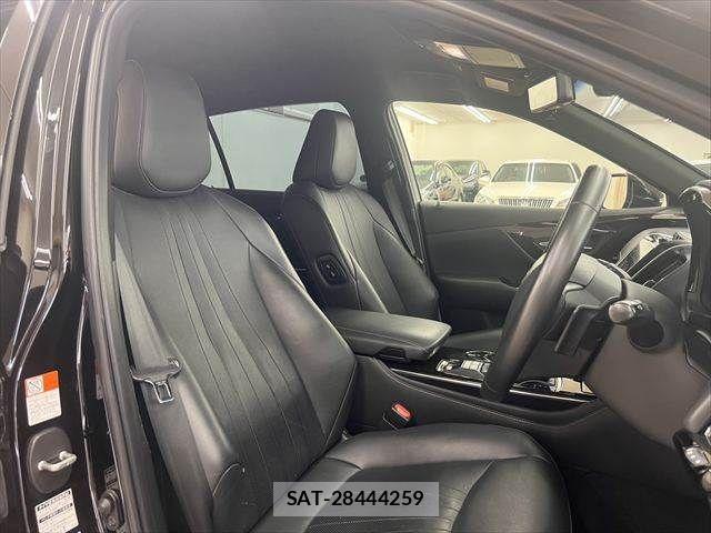 Toyota CROWN SEDAN 2019-11 8561575-6