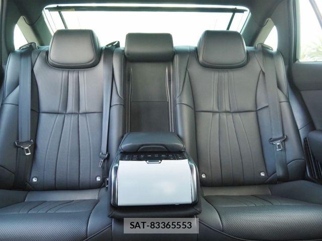 Toyota CROWN SEDAN 2020-10 8561571-11