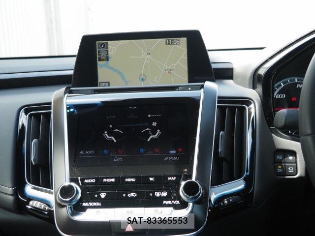 Toyota CROWN SEDAN 2020-10 8561571-16