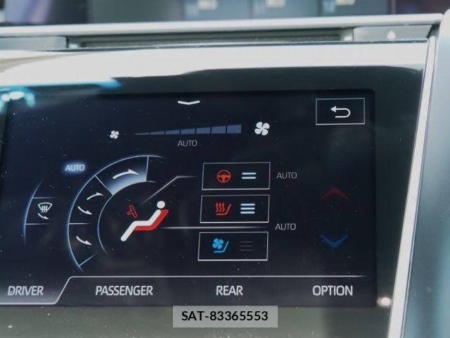 Toyota CROWN SEDAN 2020-10 8561571-25