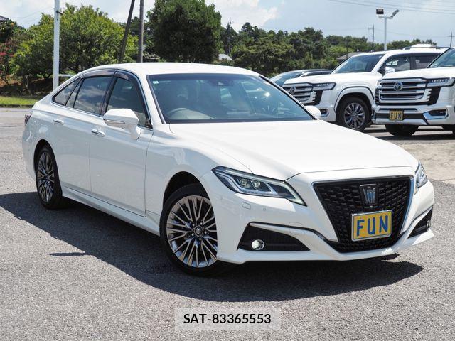 Toyota CROWN SEDAN 2020-10 8561571-2