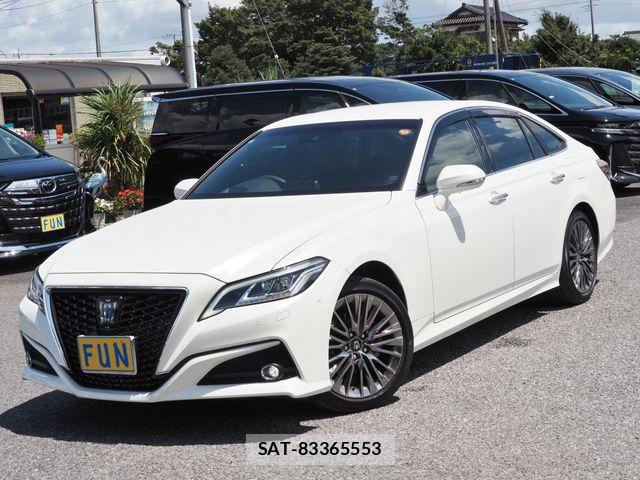 Toyota CROWN SEDAN 2020-10 8561571-3