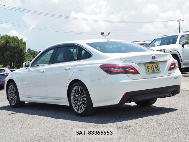 Toyota CROWN SEDAN 2020-10 8561571-5