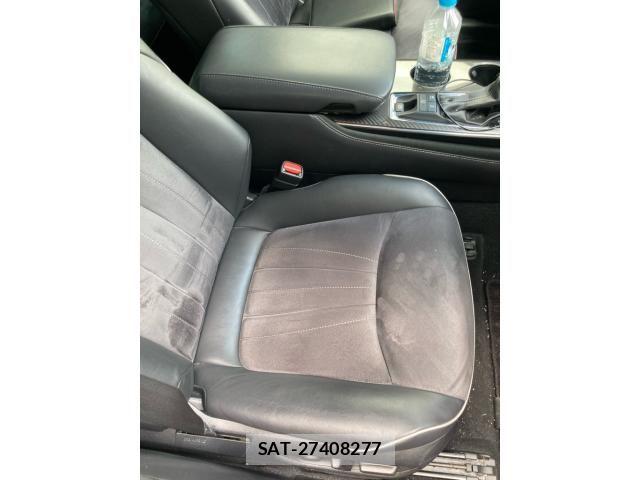 Toyota CROWN SEDAN 2018-10 8561572-16