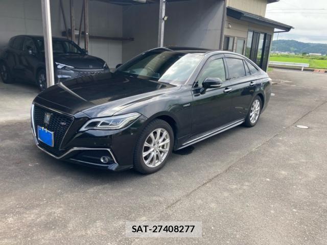Toyota CROWN SEDAN 2018-10 8561572-1