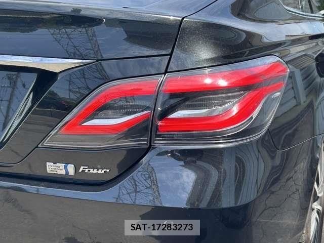 Toyota CROWN SEDAN 2020-06 8626302-12