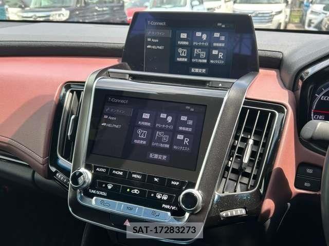Toyota CROWN SEDAN 2020-06 8626302-23