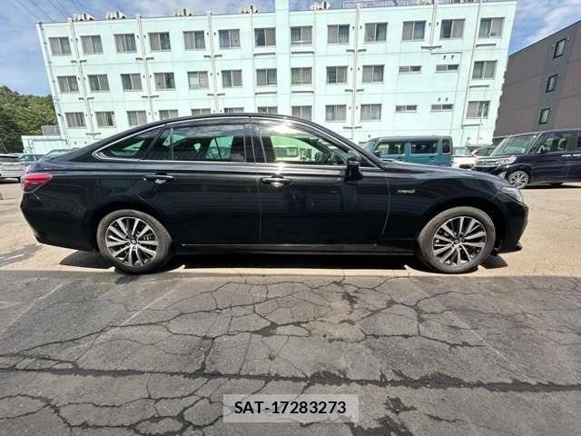 Toyota CROWN SEDAN 2020-06 8626302-2