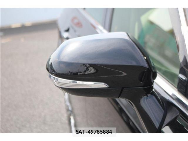 Toyota CROWN SEDAN 2019-01 8626304-19