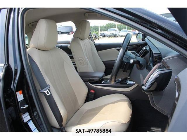 Toyota CROWN SEDAN 2019-01 8626304-23