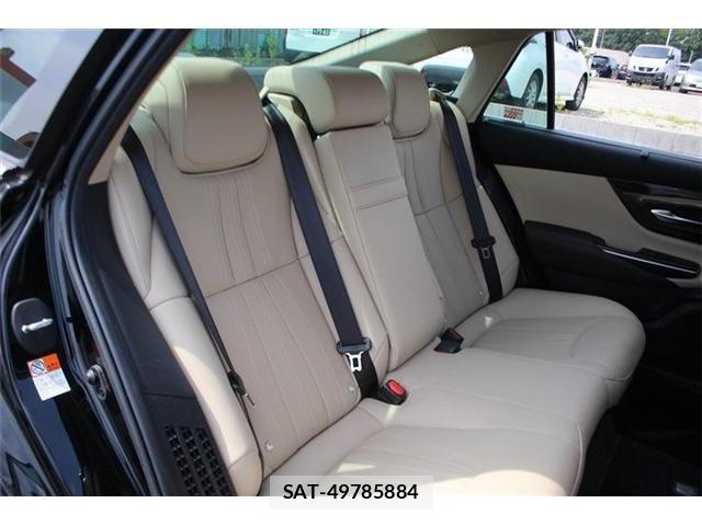 Toyota CROWN SEDAN 2019-01 8626304-24