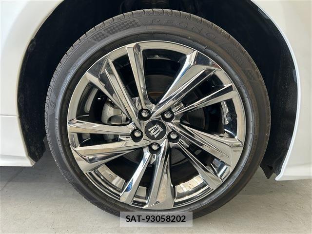 Toyota CROWN SEDAN 2021-08 8741434-11