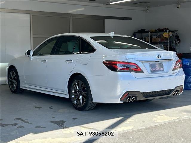 Toyota CROWN SEDAN 2021-08 8741434-6