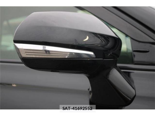 Toyota CROWN SEDAN 2020-04 8741438-29