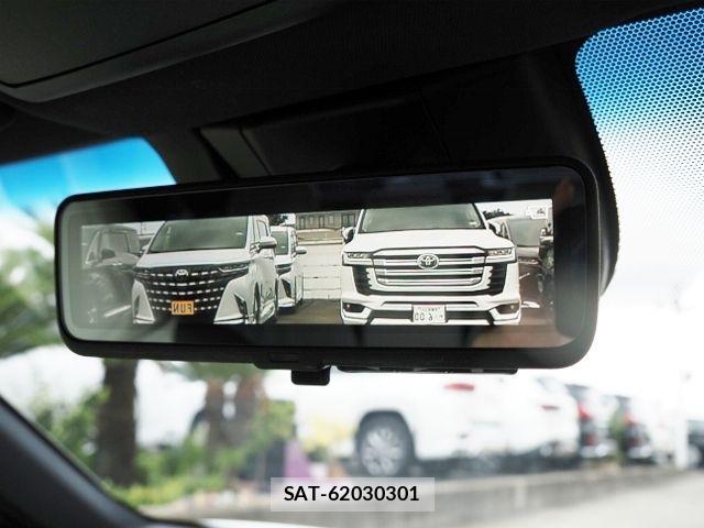 Toyota CROWN SEDAN 2021-02 8741433-17
