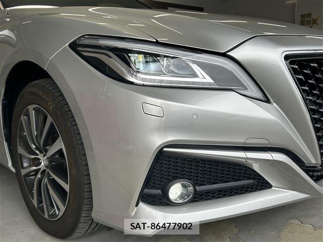 Toyota CROWN SEDAN 2020-11 8741437-9