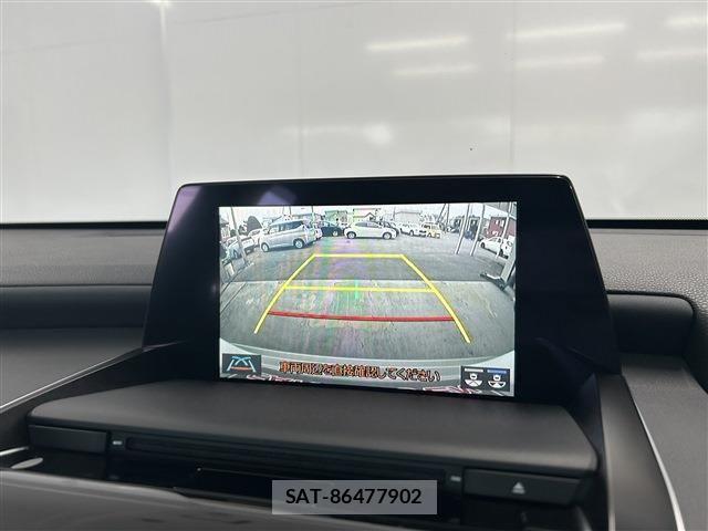 Toyota CROWN SEDAN 2020-11 8741437-18