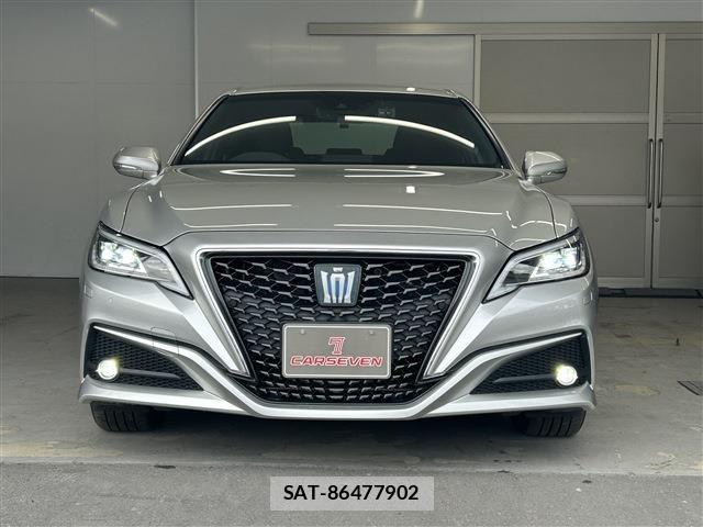 Toyota CROWN SEDAN 2020-11 8741437-1
