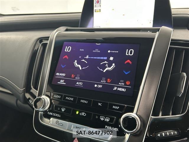Toyota CROWN SEDAN 2020-11 8741437-19