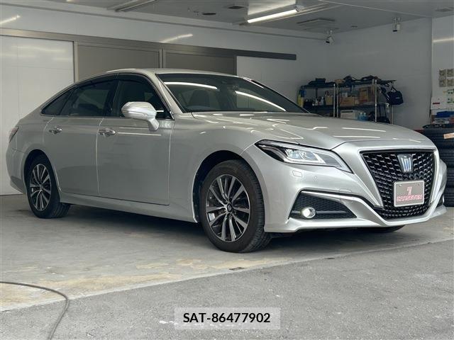 Toyota CROWN SEDAN 2020-11 8741437-2