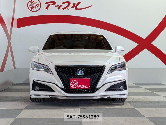 Toyota CROWN SEDAN 2019-10 8741435-3