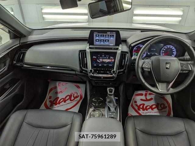 Toyota CROWN SEDAN 2019-10 8741435-6