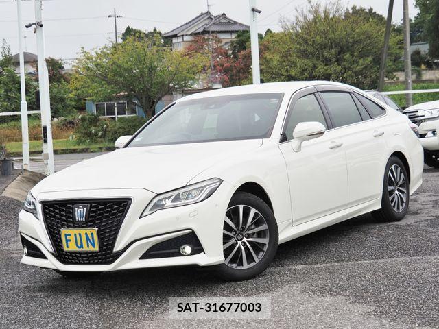Toyota CROWN SEDAN 2020-11 8741436-0