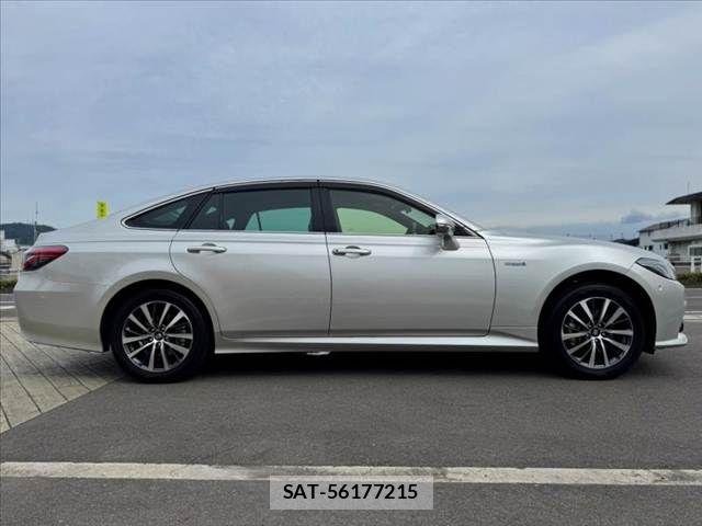 Toyota CROWN SEDAN 2020-02 8779893-11