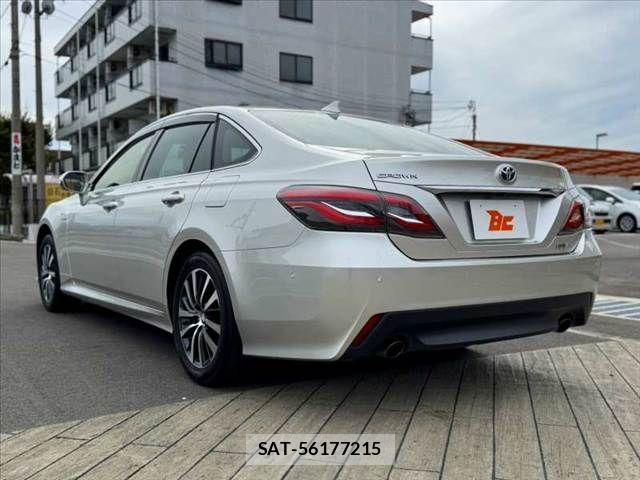 Toyota CROWN SEDAN 2020-02 8779893-12