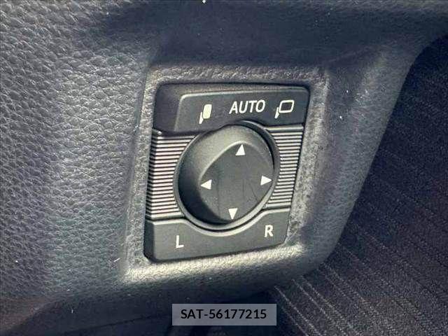 Toyota CROWN SEDAN 2020-02 8779893-26