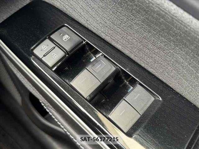 Toyota CROWN SEDAN 2020-02 8779893-27