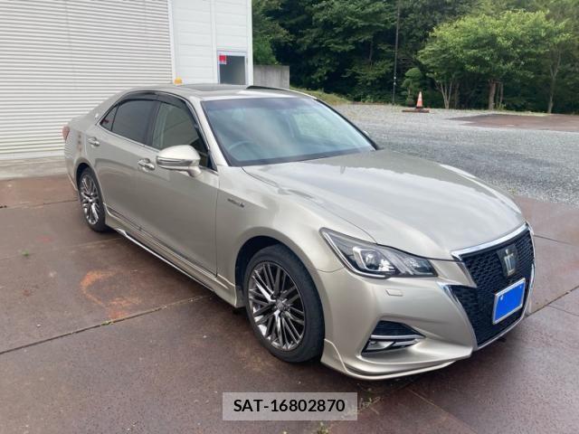 Toyota CROWN SEDAN 2015-12 8779895-3