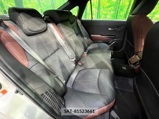 Toyota CROWN SEDAN 2019-06 8795641-9