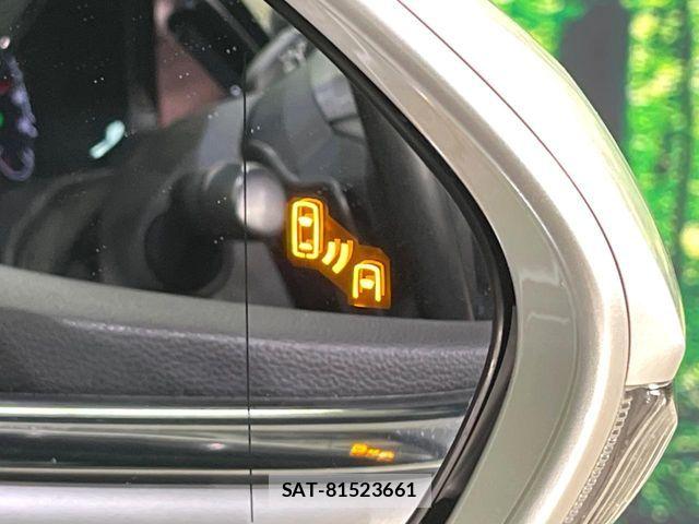 Toyota CROWN SEDAN 2019-06 8795641-6