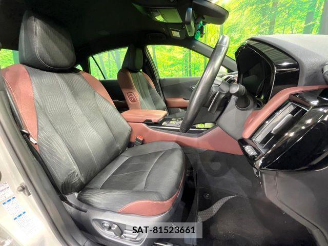 Toyota CROWN SEDAN 2019-06 8795641-8
