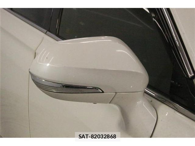 Toyota CROWN SEDAN 2019-01 8795643-9