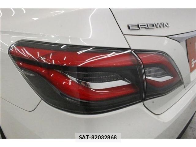 Toyota CROWN SEDAN 2019-01 8795643-17