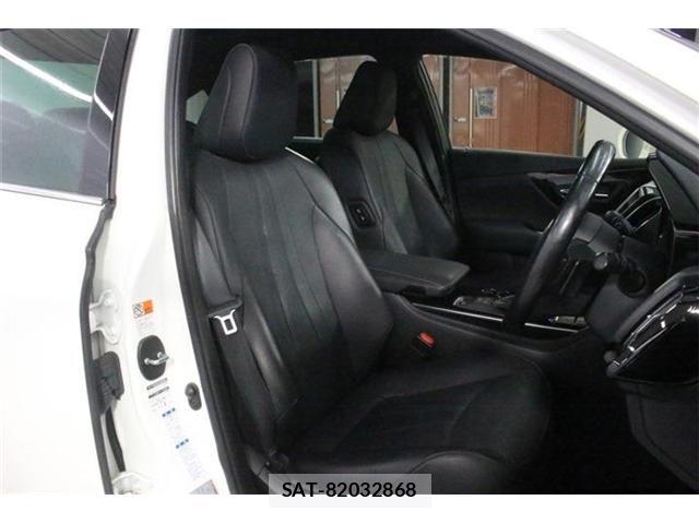 Toyota CROWN SEDAN 2019-01 8795643-26
