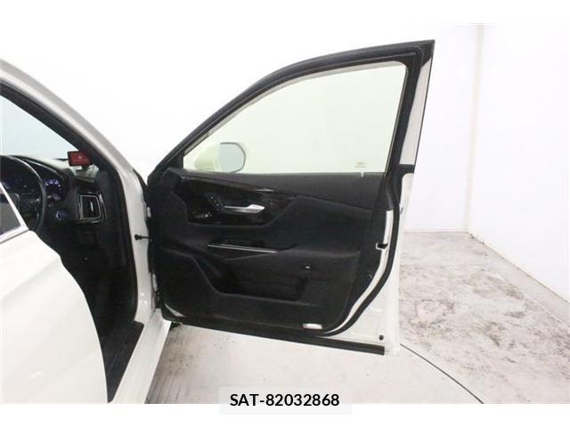 Toyota CROWN SEDAN 2019-01 8795643-29