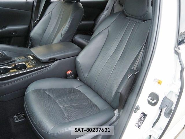 Toyota CROWN SEDAN 2021-12 8828433-11