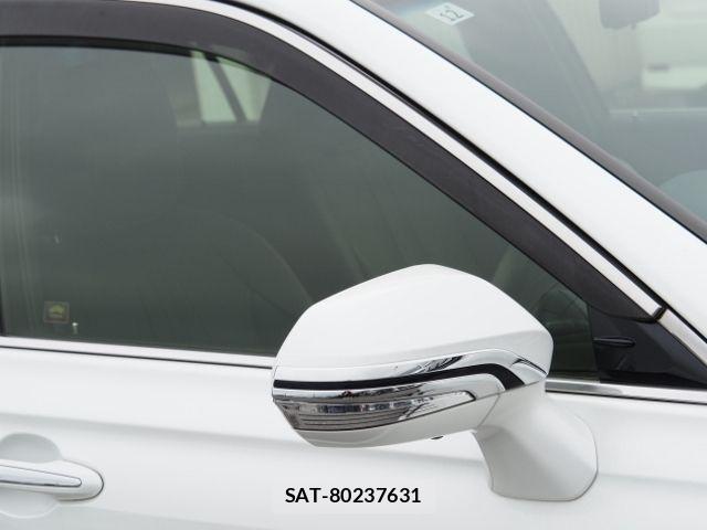 Toyota CROWN SEDAN 2021-12 8828433-28