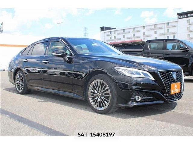 Toyota CROWN SEDAN 2021-08 8828435-10