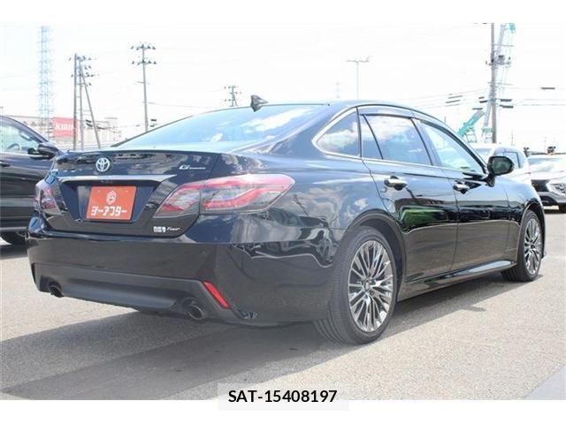 Toyota CROWN SEDAN 2021-08 8828435-12