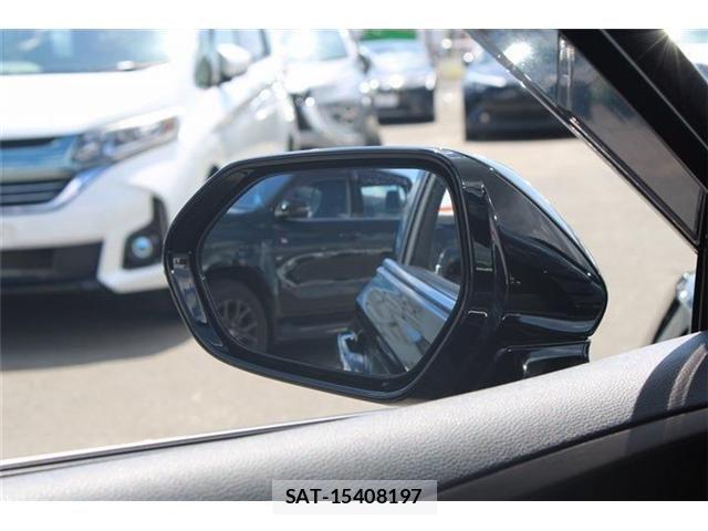 Toyota CROWN SEDAN 2021-08 8828435-22