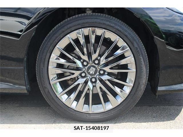 Toyota CROWN SEDAN 2021-08 8828435-23